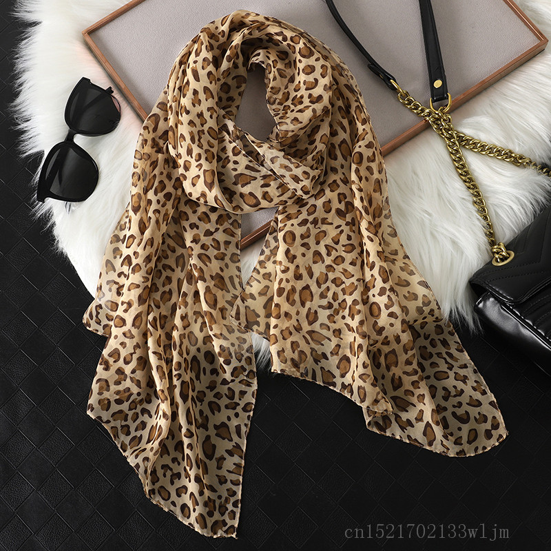 2024 Mode gedruckt Leopard Chi – Face Scarf Mask Bewertung und Preis